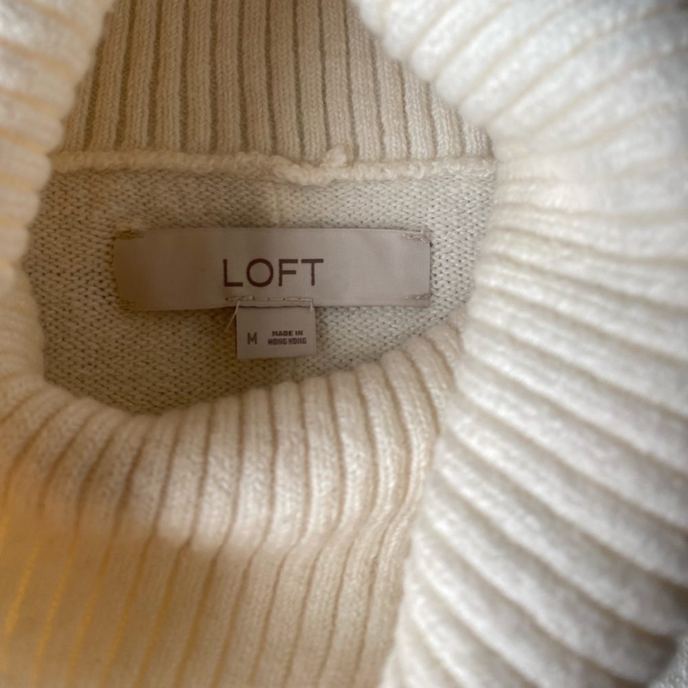 Adorable poncho sweater!! Loft brand. - Picture 2 of 4